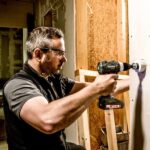 Aku udarna bušilica Metabo SB 18 602103500 LT 18V sa dvije 4Ah baterije i punjačem u koferu