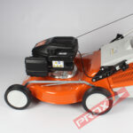 Gurajuća benzinska parkovska kosilica - kosačica STIHL RM 248