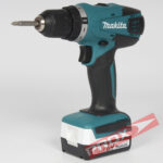 Aku bušilica - odvijač Makita DF347DWE 14.4V 30Nm sa 2 baterije i punjačem u koferu