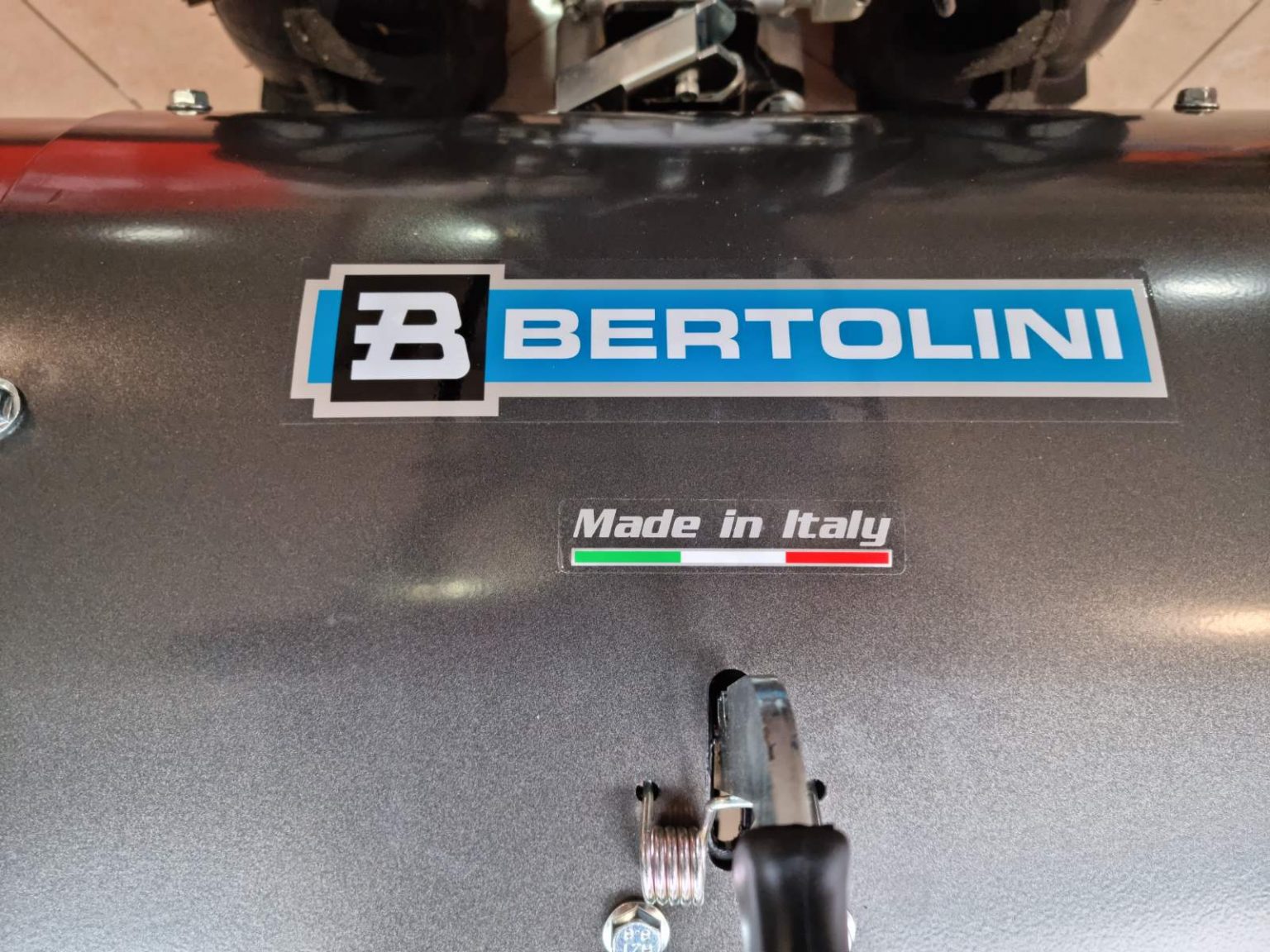 Dizelski motokultivator BERTOLINI 407 S sa strižnom kosom