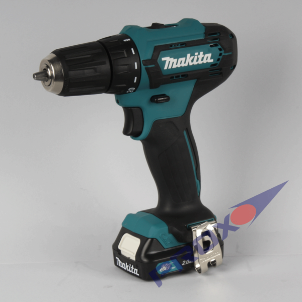 Aku set udarni odvijač i bušilica-odvijač Makita CLX224SA sa 2 baterije i punjačem u torbi