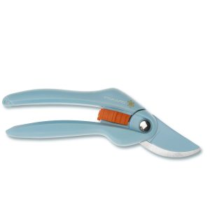 Ručne škare – makaze za orezivanje – voćarske FISKARS LUCY 111257 040253