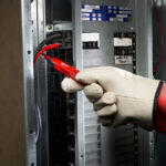 Detektor napona Milwaukee 2200-40 4932352561