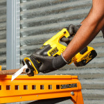 Aku recipročna pila - lisičiji rep DeWalt DCS367N 18V XR