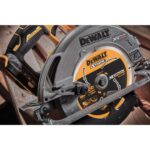 Aku ručna kružna pila - cirkular DeWalt DCS573T1 18V XR 190mm sa 6Ah baterijom i punjačem u TSTAK koferu