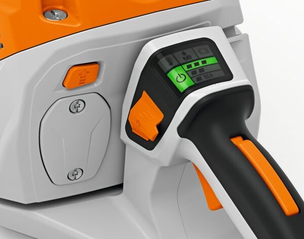 Aku pila - motorka STIHL MSA 300 4KS 35-40cm