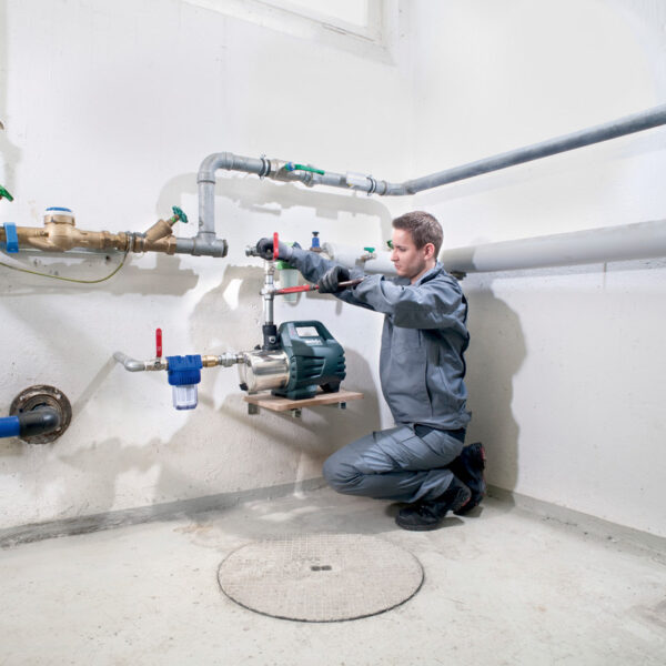 Električna pumpa za čistu vodu - hidropak–hidrofor Metabo HWA 6000 Inox Automatik 1300W 600980000