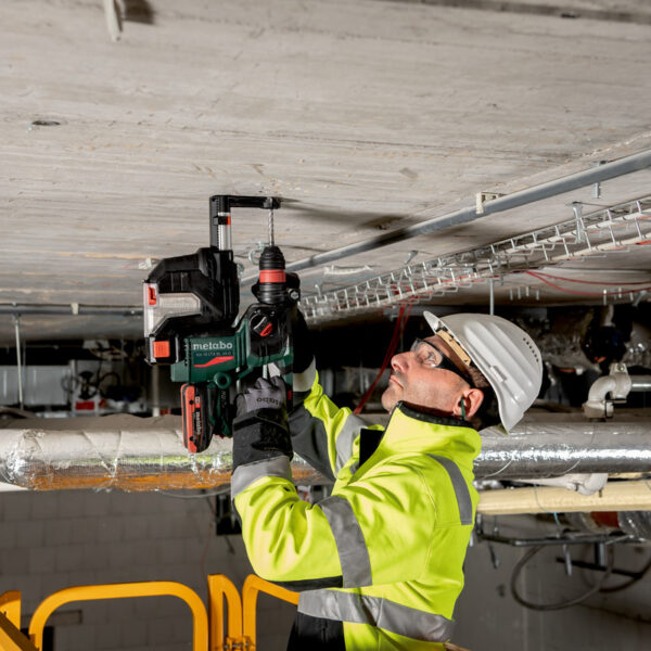 Aku udarna bušilica Metabo KH 18 601714800 LTX BL 24 Q 18V sa dvije 4Ah baterije i punjačem u koferu