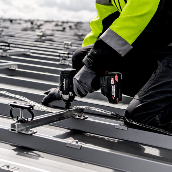 Aku udarni odvijač Metabo SSW 18 LT 300 BL 602398850 18V