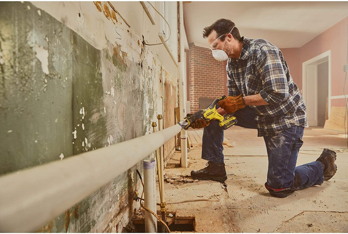 Aku recipročna pila - lisičiji rep Stanley SFMCS310B 18V