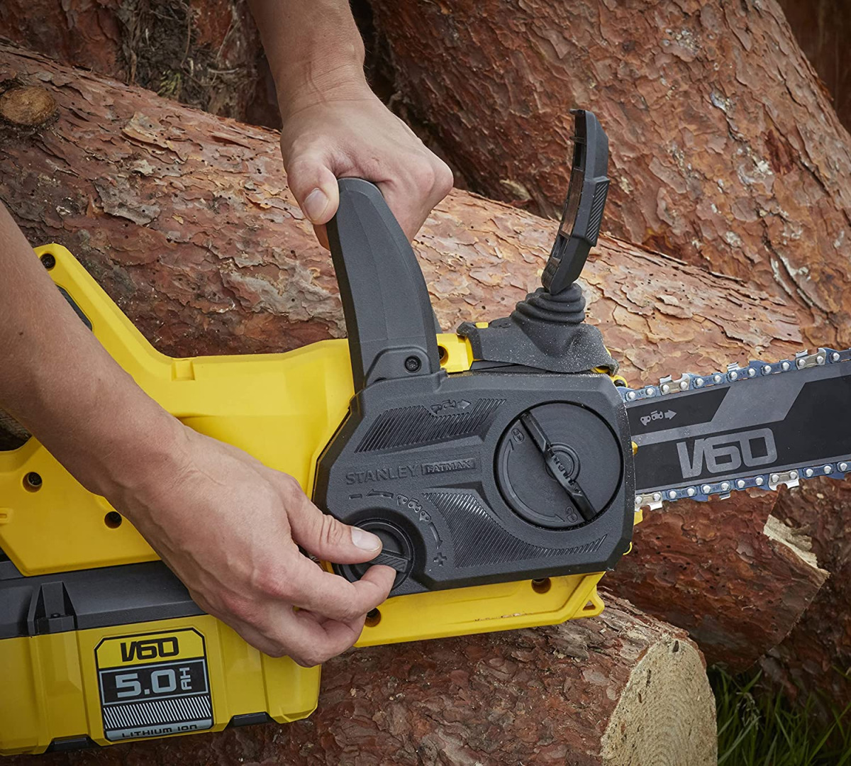 Aku pila - motorka za drva Stanley SFMCCSB664B 54V 40cm