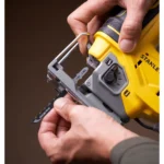 Aku ubodna pila Stanley SFMCS650B 18V V20