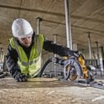 Aku ručna kružna pila - cirkular DeWalt DCS579T2 FlexVolt 54V XR 190mm sa dvije 6Ah baterije i punjačem u TSTAK koferu