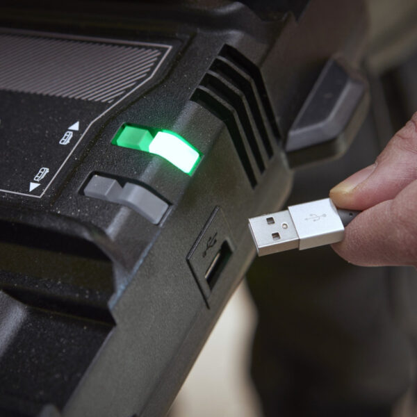 Punjač za aku baterije sa 2 slota Stanley SFMCB24 18V 4A 210-240V