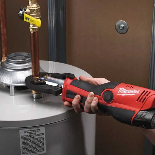 Aku mašina za presovanje - presa Milwaukee M12 HPT-202C Geberit Mapress set sa dvije 2Ah baterije i punjačem u koferu 4933480902