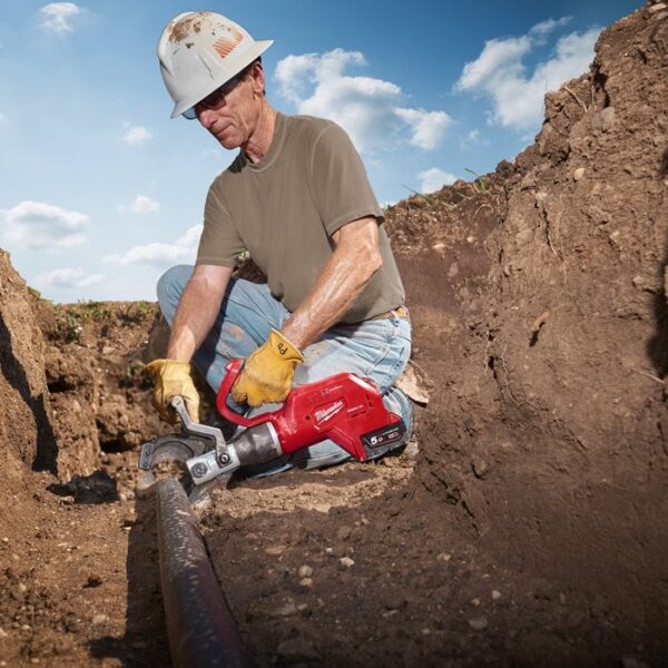 Aku škare-makaze za kablove Milwaukee M18 HCC75-502C 4933459269 sa dvije 5Ah baterije i punjačem u koferu