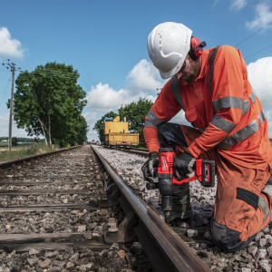 Aku udarni odvijač Milwaukee M18 ONEFHIWF1-0X 4933459732 u HD koferu OneKey 18V 2033Nm