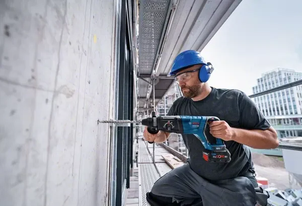 Aku udarna bušilica Bosch GBH 18V-28 DC 0611919000 SDS PLUS