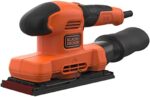 Električna vibraciona brusilica - šlajfarica Black+Decker BEW220 150W