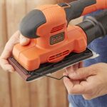 Električna vibraciona brusilica - šlajfarica Black+Decker BEW220 150W