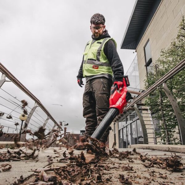 Aku puhač-duvač lišća Milwaukee M18 FBL-0 18V 4933459825