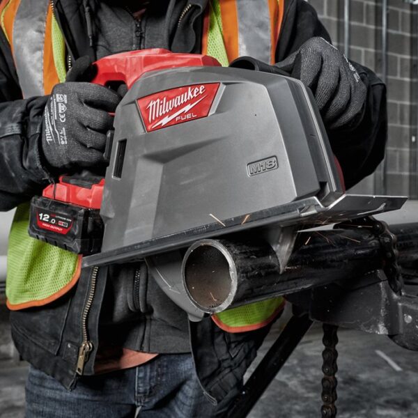 Aku ručna kružna pila - cirkular Milwaukee M18FMS190-0 4933472111 203mm 18V sa baterijom i punjačem u koferu