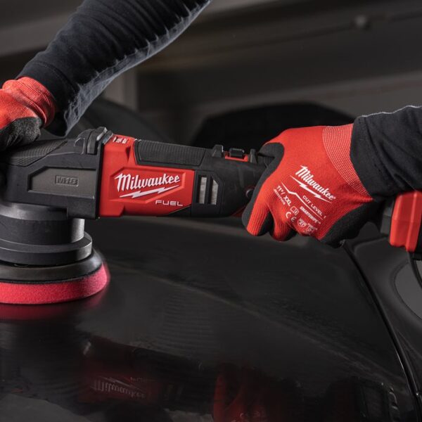 Aku brusilica za poliranje - polirka Milwaukee M18 FROP21-502X 4933478837 150mm 18V sa dvije 5Ah baterije i punjačem u HD koferu