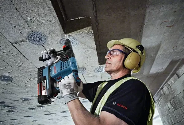 Aku udarna bušilica Bosch GBH 0611906003 36 V-LI PLUS 430W u koferu sa priborom