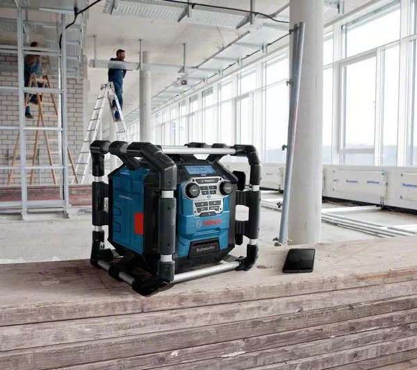 Aku zvučnik - radio uređaj Bosch GPB 18V-5 SC 06014A4100