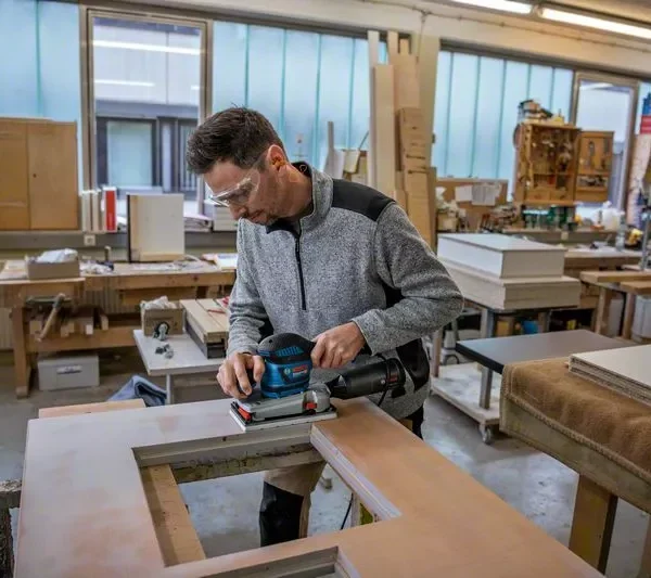 Električna vibraciona brusilica - šlajfarica Bosch GSS 280 AVE 0601292902 300W