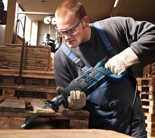 Električna recipročna pila - lisičiji rep Bosch GSA 1300 PCE 060164E200 1300W