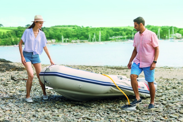 Čamac - gumenjak na napuhavanje Honda Marine HonWave T40 AE3 - 4m do 20KS