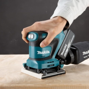 Aku vibraciona brusilica - šlajfarica Makita DBO480Z 18V