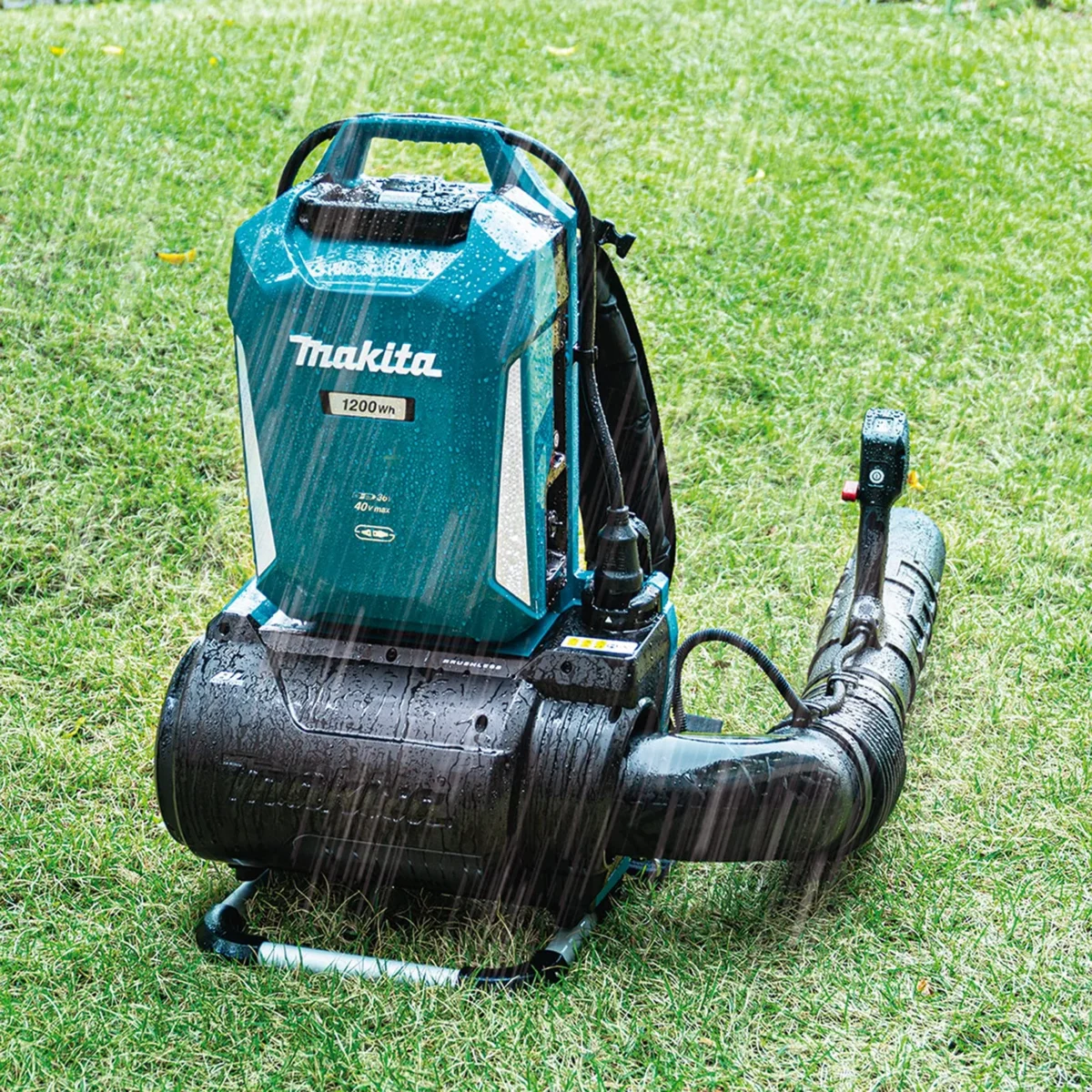 Aku puhač-duvač lišća Makita UB002CZ 36V