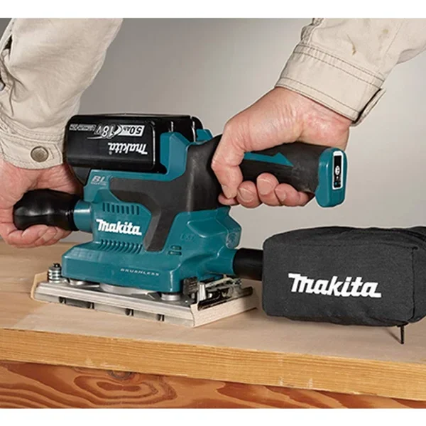 Aku vibraciona brusilica - šlajfarica Makita DBO382Z 18V