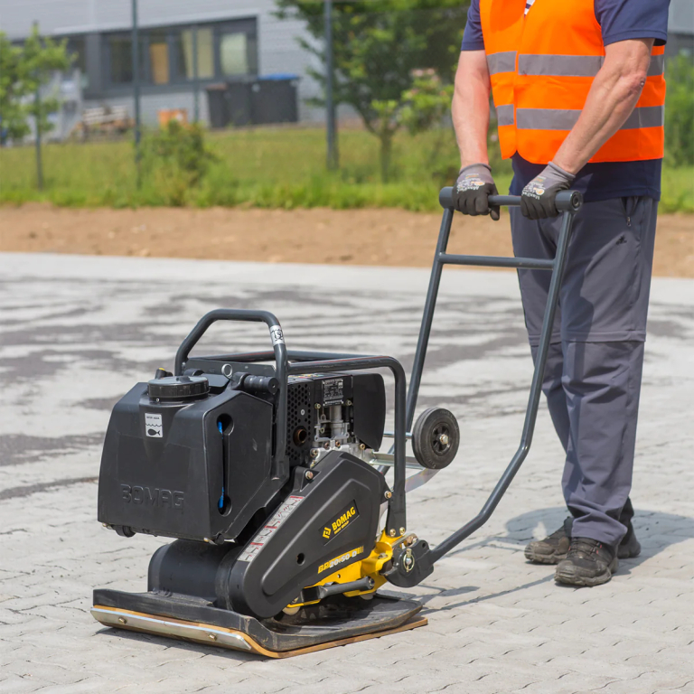 Vibro ploča – vibro nabijač – žaba Bomag BP 20/50 3.6kW 20kN