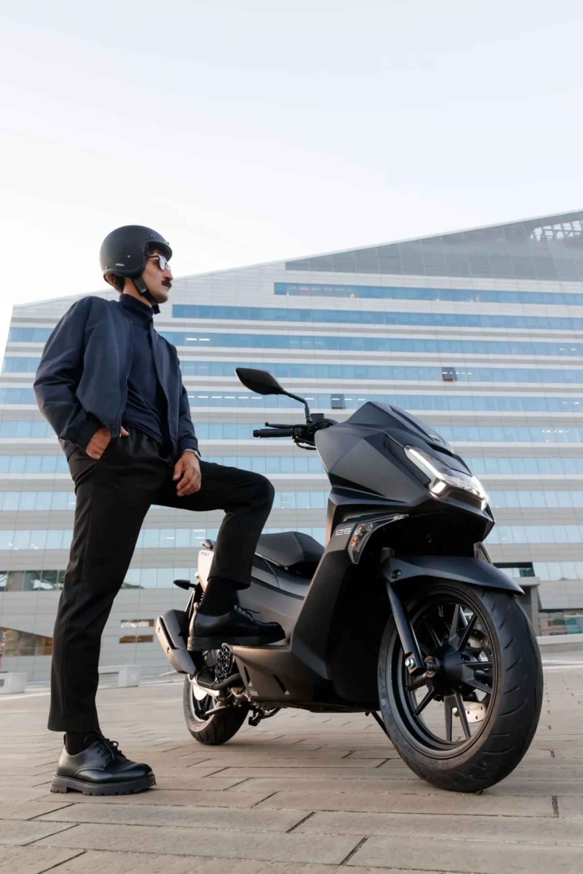 Motor - skuter Kymco Sky Town 125 - 125cc