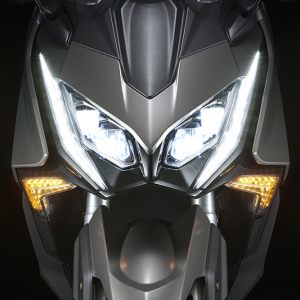 Motor - skuter Kymco AK 550 Premium - 550cc