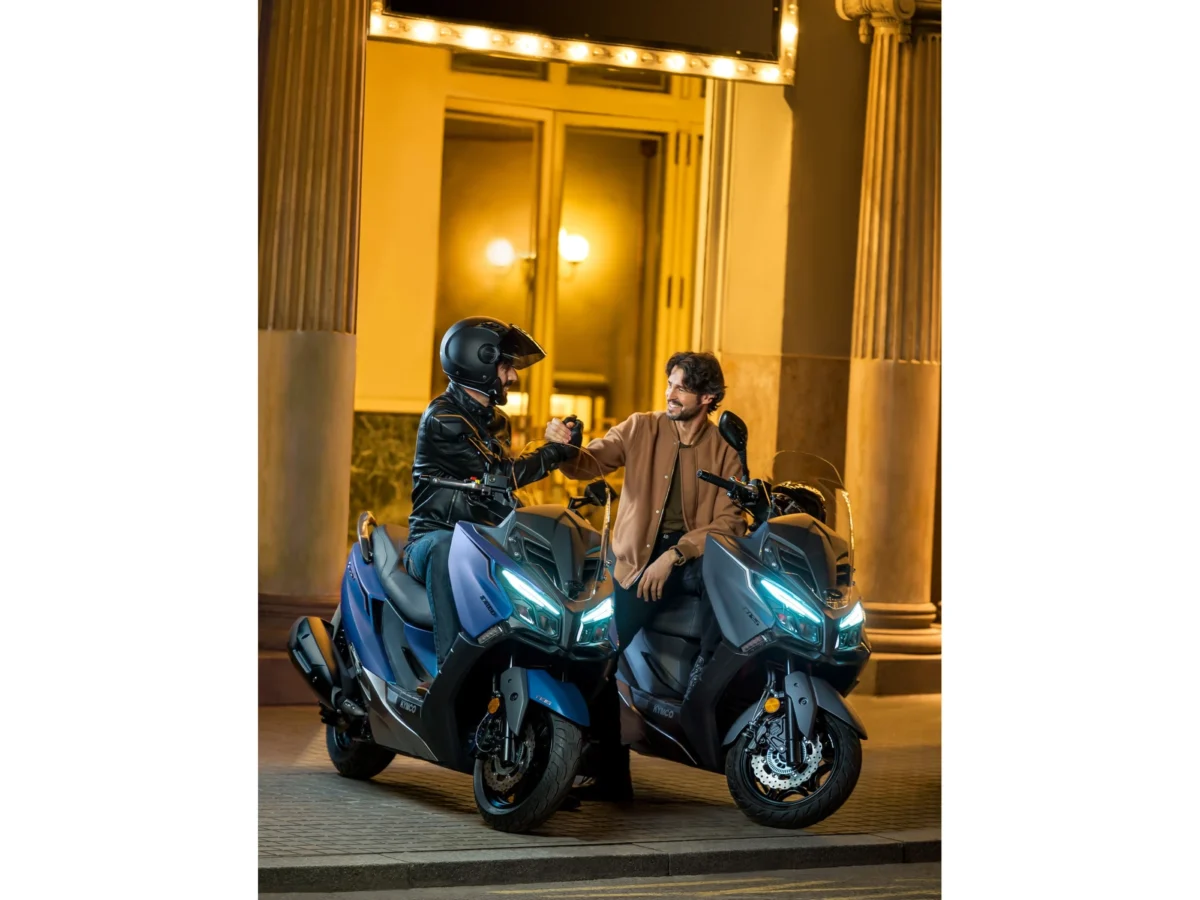 Motor - skuter Kymco X-Town CT 300 - 276cc