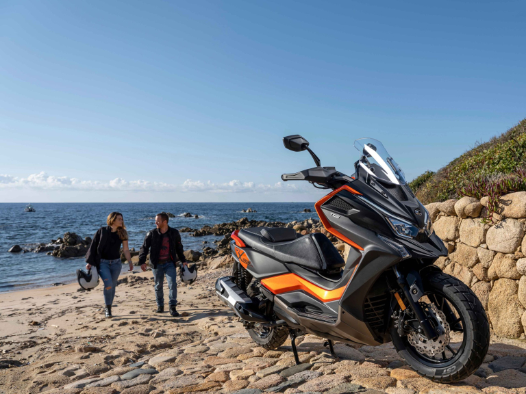 Motor - skuter Kymco DTX 360 - 321cc