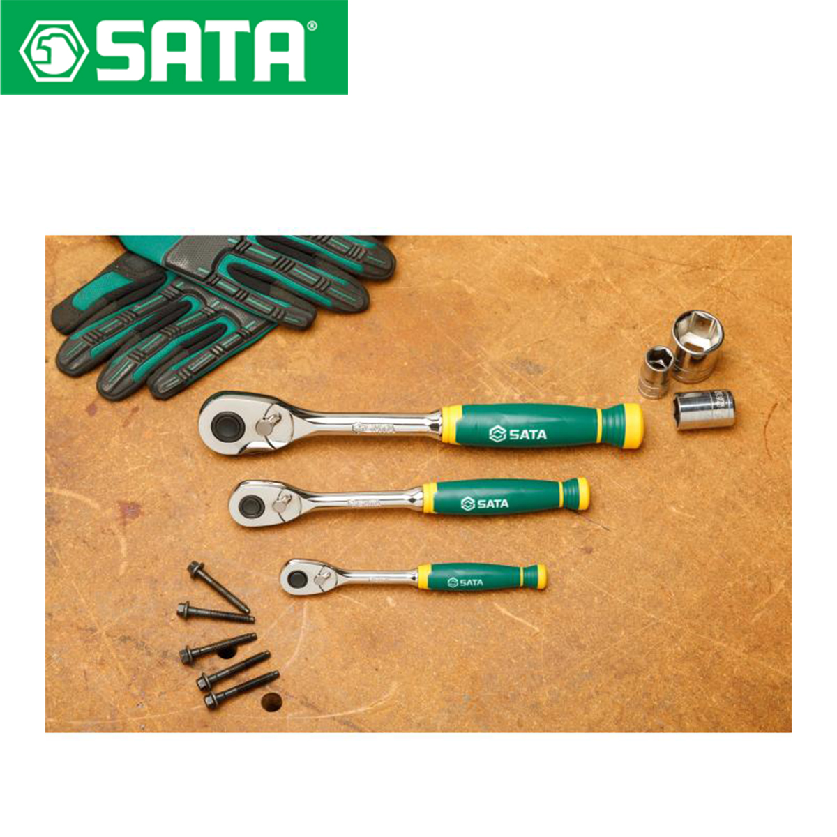 Set račni-gedora sa grip ručkom SATA ST14901G 3/1 1/4" 3/8 1/2" 72 zuba Set račni-gedora sa grip ručkom SATA ST14901G 3/1 1/4" 3/8 1/2" 72 zuba