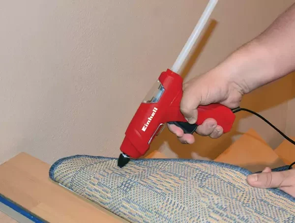 Električni pištolj za vruće ljepljenje Einhell TC-GG 30 3870000054 30W GRATIS 24-dijelni set patrona