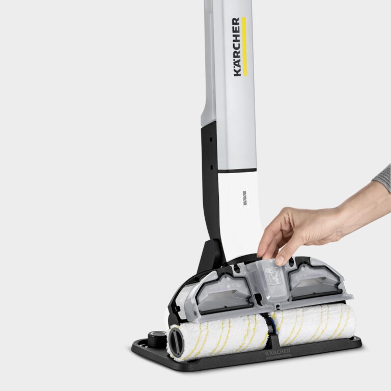 Aku mašina za pranje - čišćenje podova KARCHER EWM 2 1.056-310.0