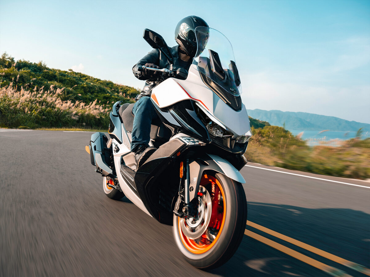 Motor – skuter Kymco XCITING VS 400 – 400cc