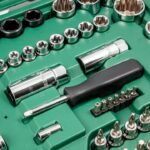 Set nasadnih ključeva SATA ST09510S 1/4" 3/8" 1/2" 6-KANT i 12-KANT s ključevima i izvijačima 150 komada