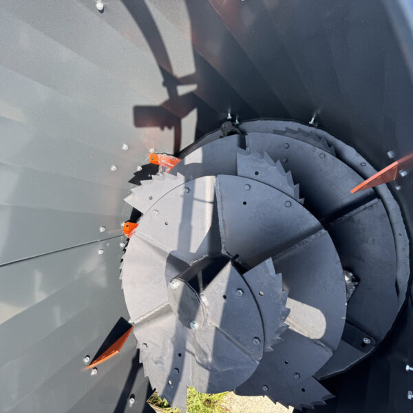 Mikser za stočnu hranu Agrina 026979 2m3