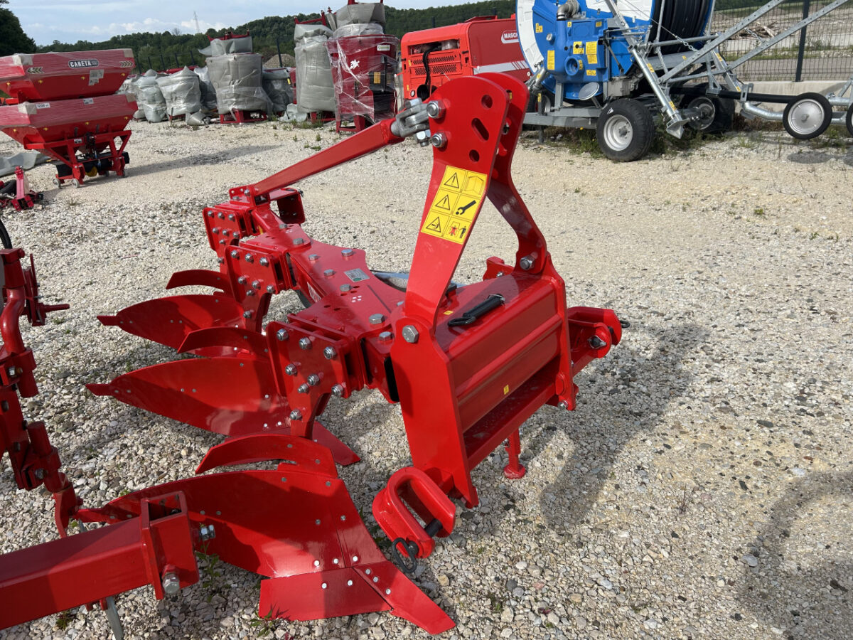 Trobrazdni plug Matris-Unlu 000551