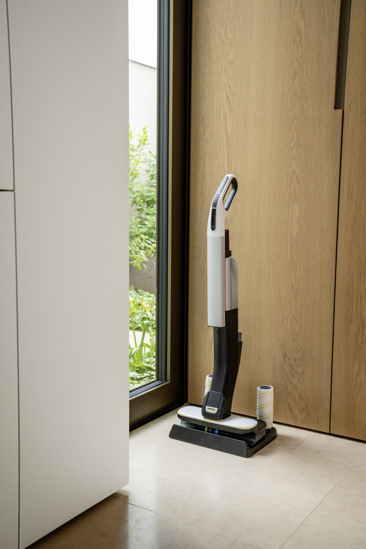 Aku mašina za pranje - čišćenje podova KARCHER FC 4 Battery 1.056-400.0