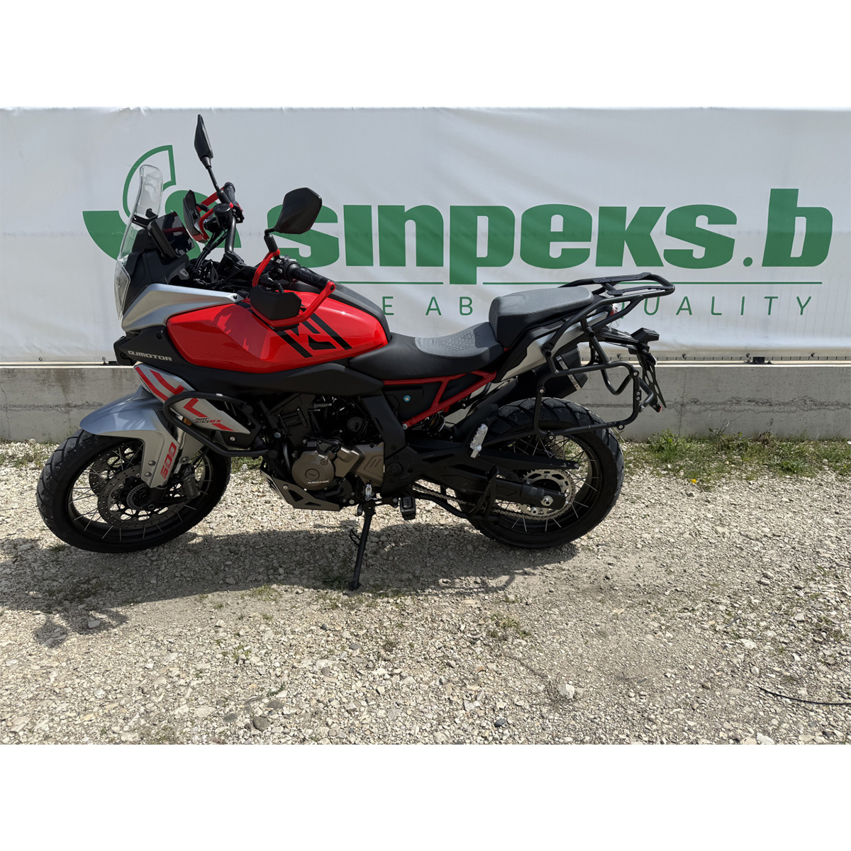 image-37.jpg Motor - motocikl QJMotor Adventure SRT 600 SX 033864 55.2KS