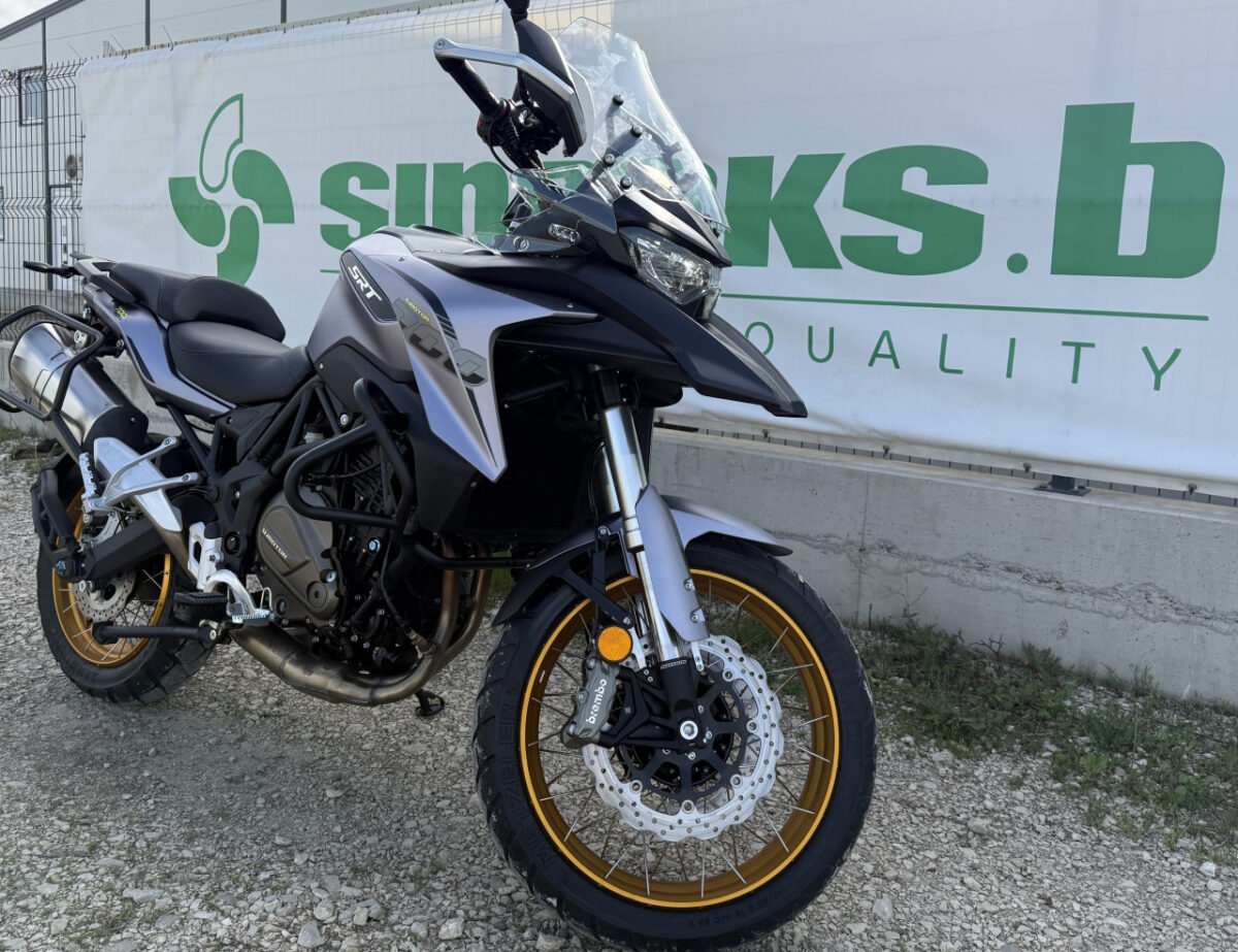 Motor - motocikl QJMotor Adventure SRT 700 X 033866 72.4KS